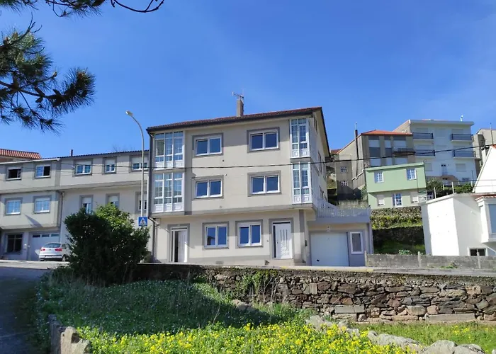 Area Pequena Apartment Ezaro