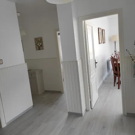 Area Pequena Apartment *