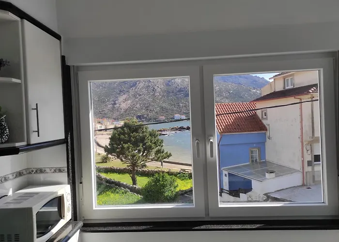 Area Pequena * Ézaro