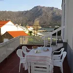 Area Pequena