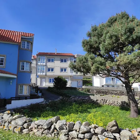 Area Pequena Daire Ézaro